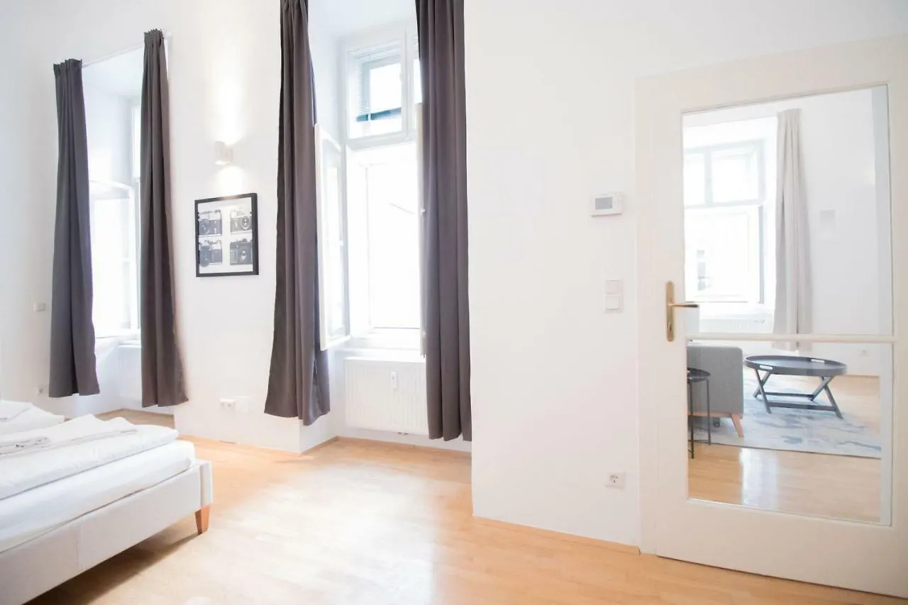 HeyMi Apartments Hoher Markt Wenen 0*,  Oostenrijk